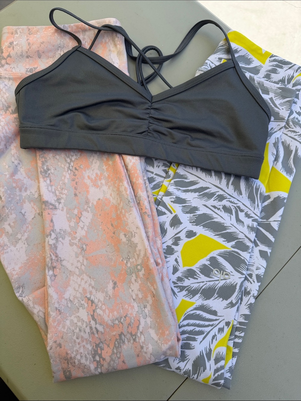 ALO Yoga Bundle Charcoal Strappy Bralette with Patterned Leggings